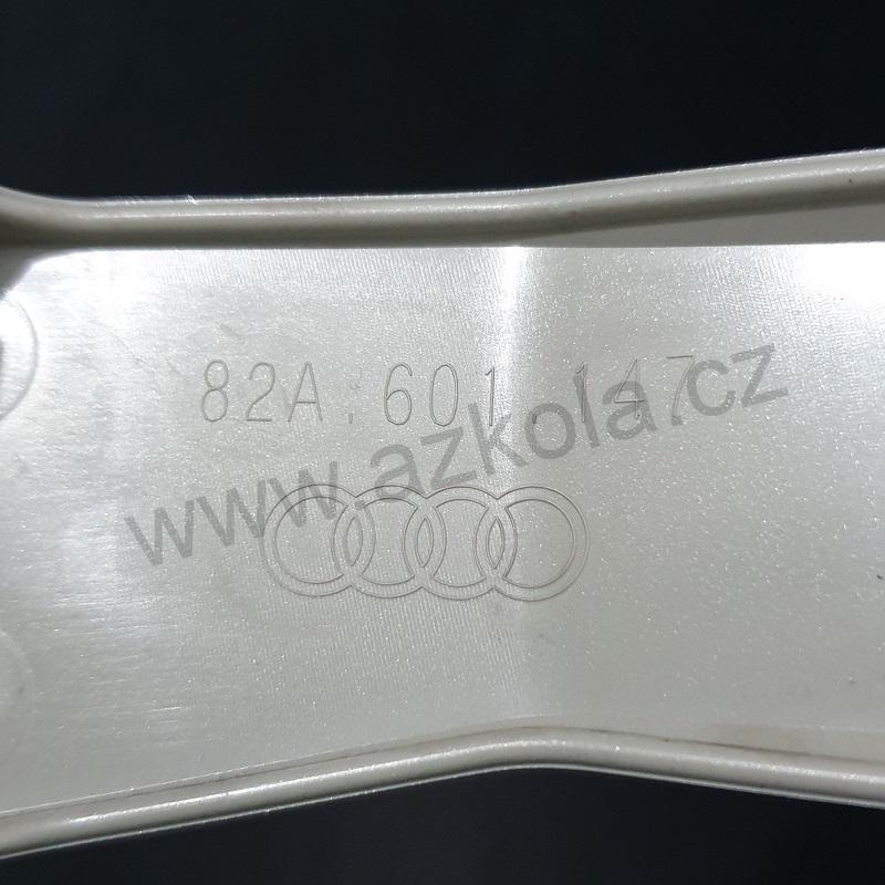 Originální poklice Audi 15" A1 (použité)