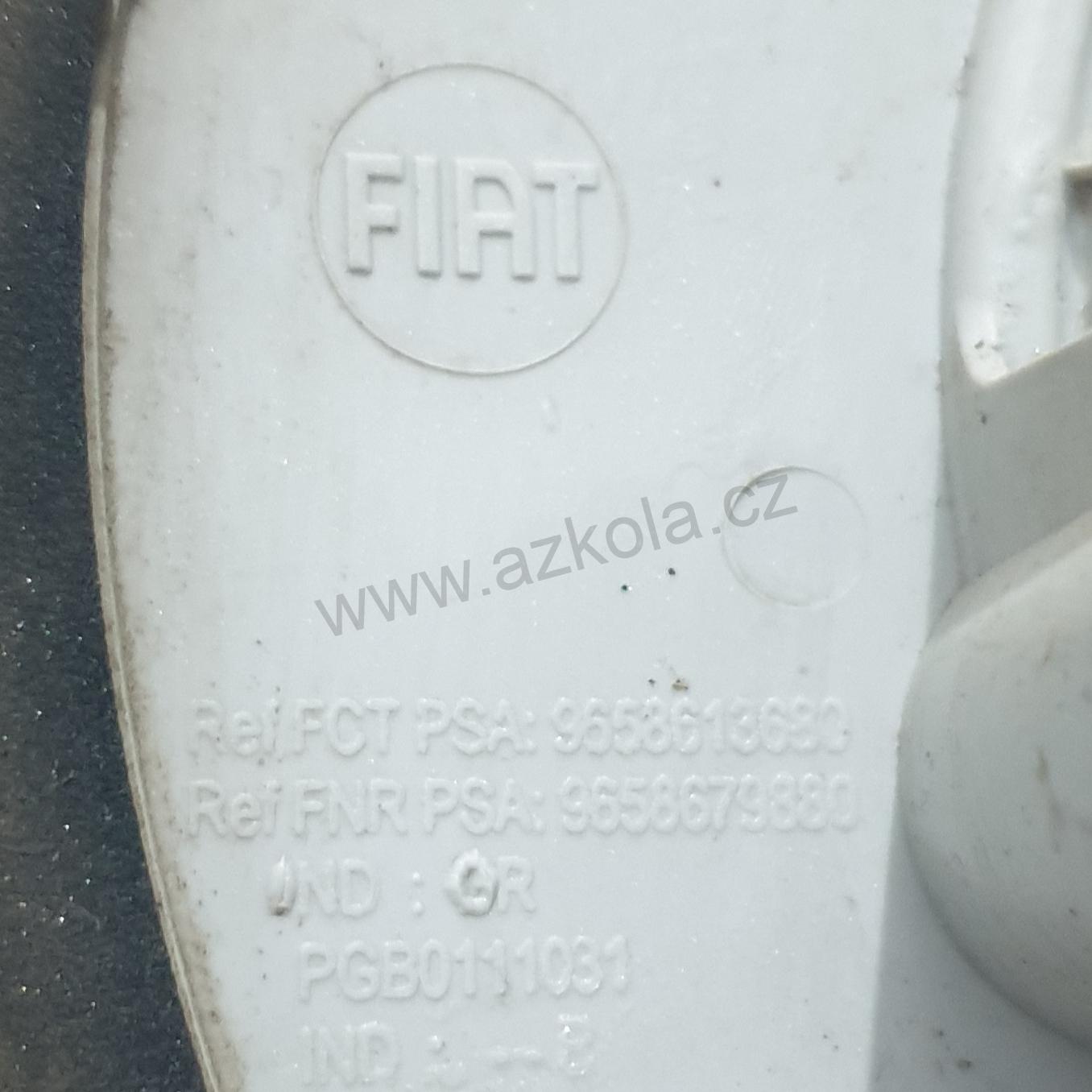 Sada originálních středových poklic Fiat Scudo (použité)