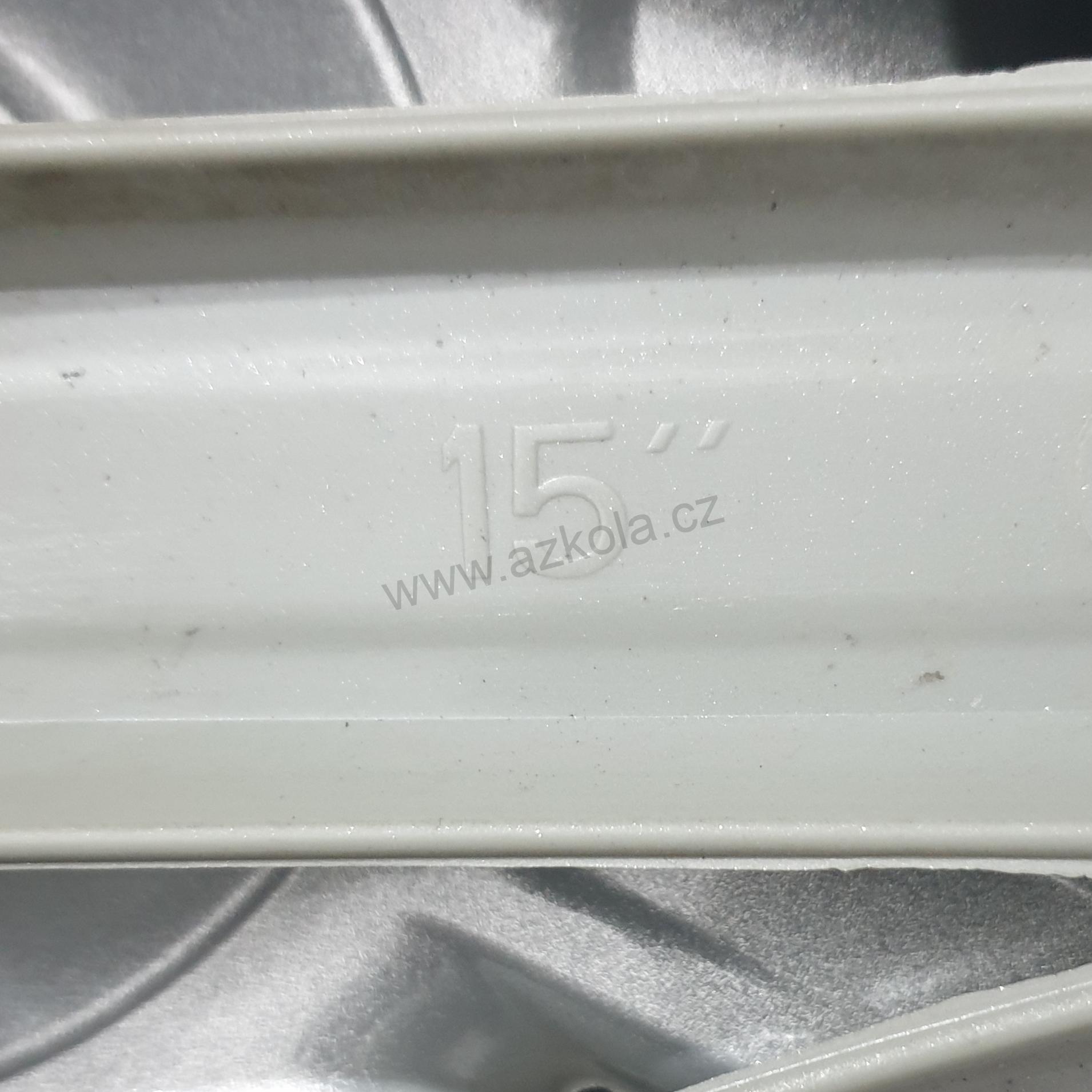 Originální poklice Peugeot 15" Partner, Tepee (použité)