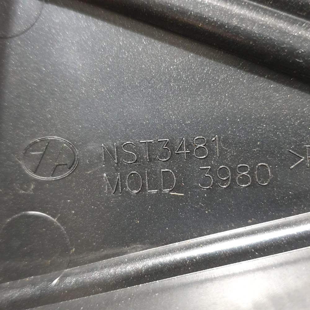 Originální poklice 16" Nissan Juke (použité)
