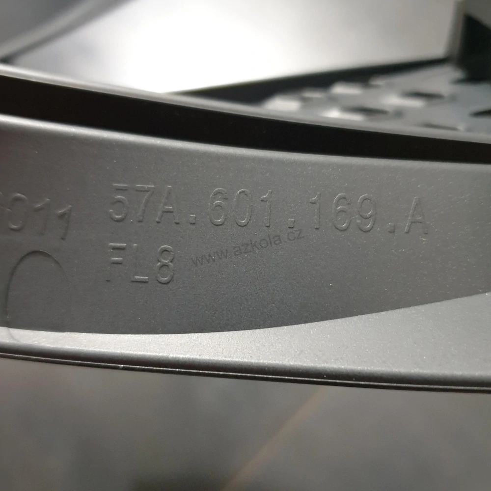 Originální poklice 17" na ALU disky Škoda Karoq (použité)