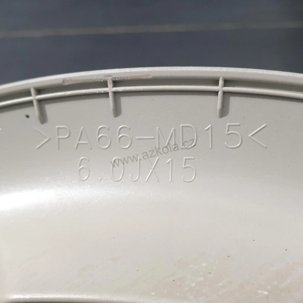Originální poklice 15" Kia Ceed (použité)