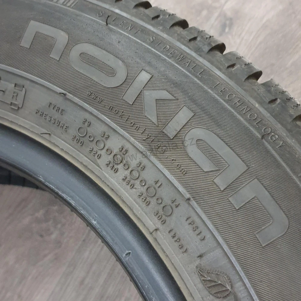 Zimní pneumatiky 165/70 R14 Nokian č. AP592