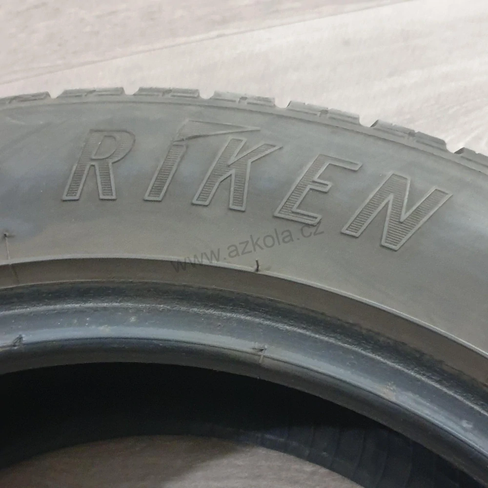 Zimní pneumatiky 205/55 R16 Riken č. AP623