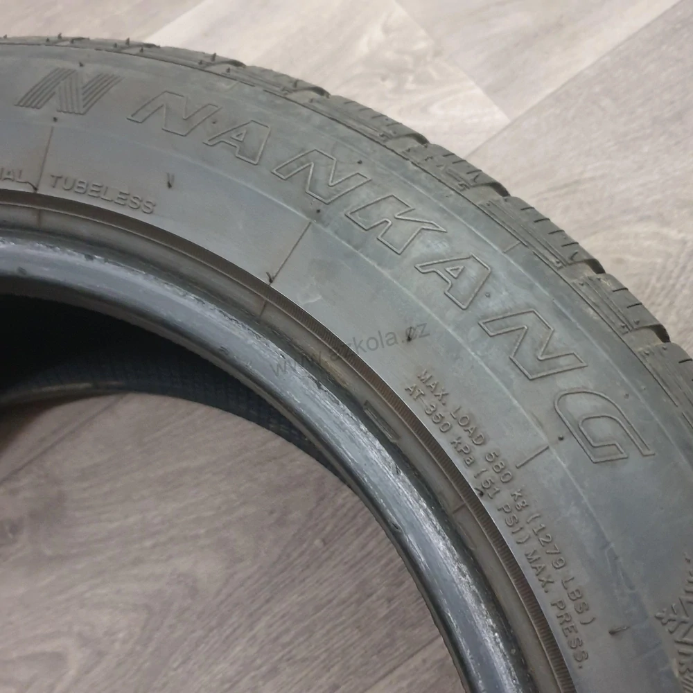 Zimní pneumatiky 195/60 R16 Nankang č. AP631