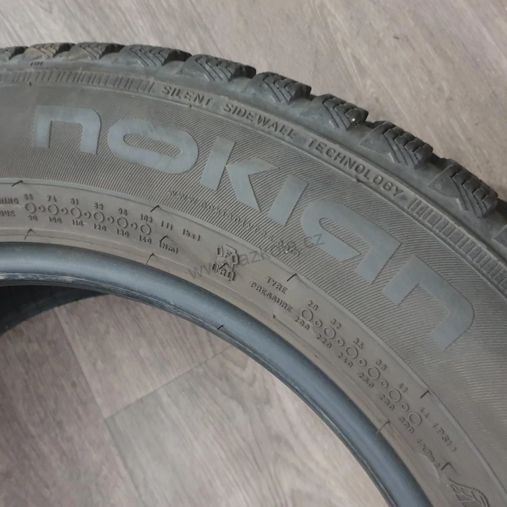 Zimní pneumatiky 205/60 R16 Nokian č. AP643