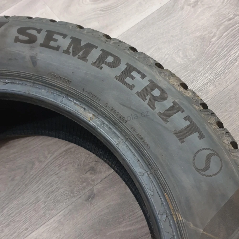 Zimní pneumatiky 205/55 R16 Semperit č. AP645