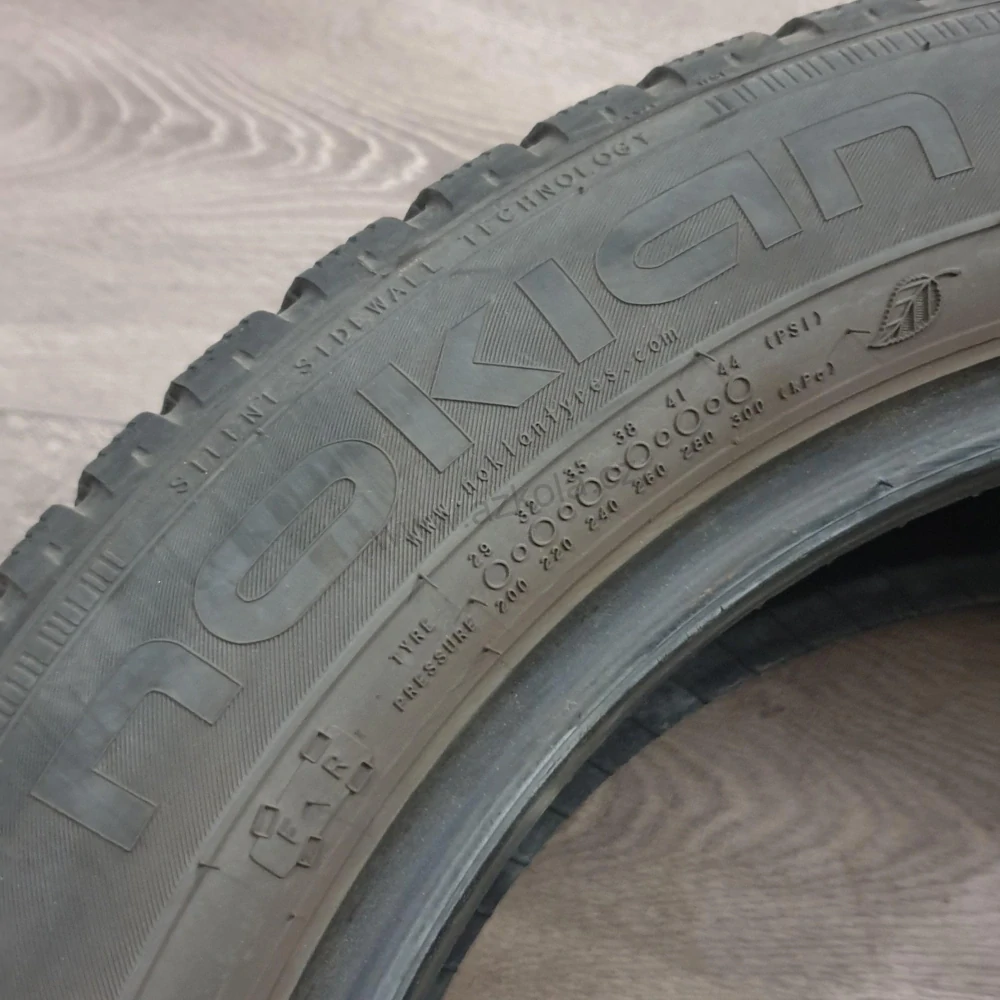Zimní pneumatiky 205/55 R16 Nokian č. AP661