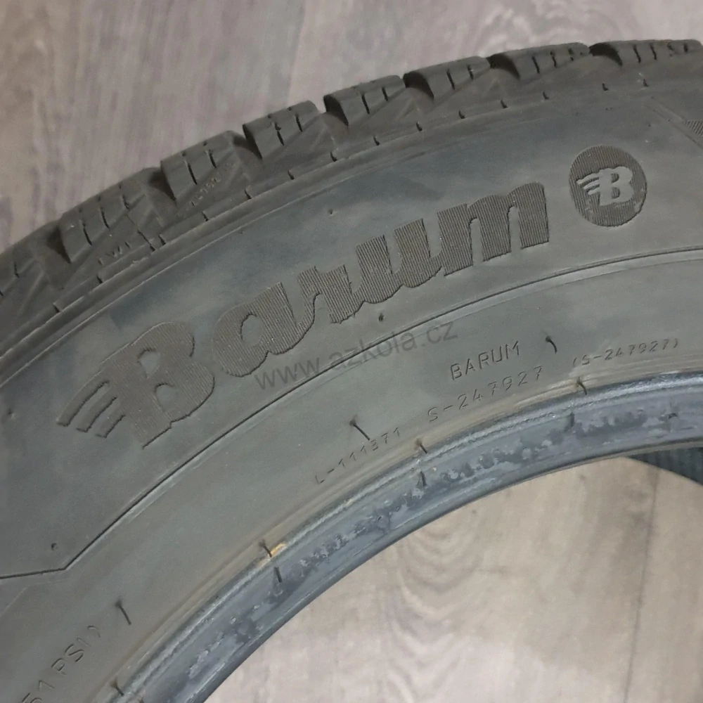 Zimní pneumatiky 215/55 R16 Barum č. AP663
