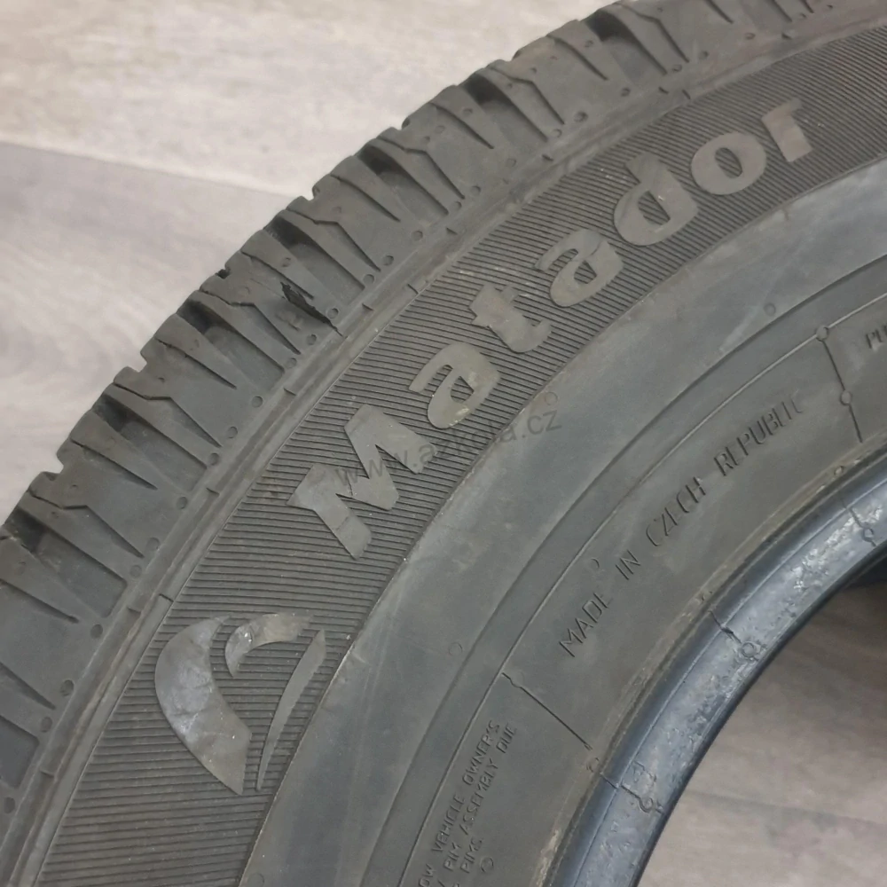 Zimní pneumatiky 215/70 R15C Matador č. AP683