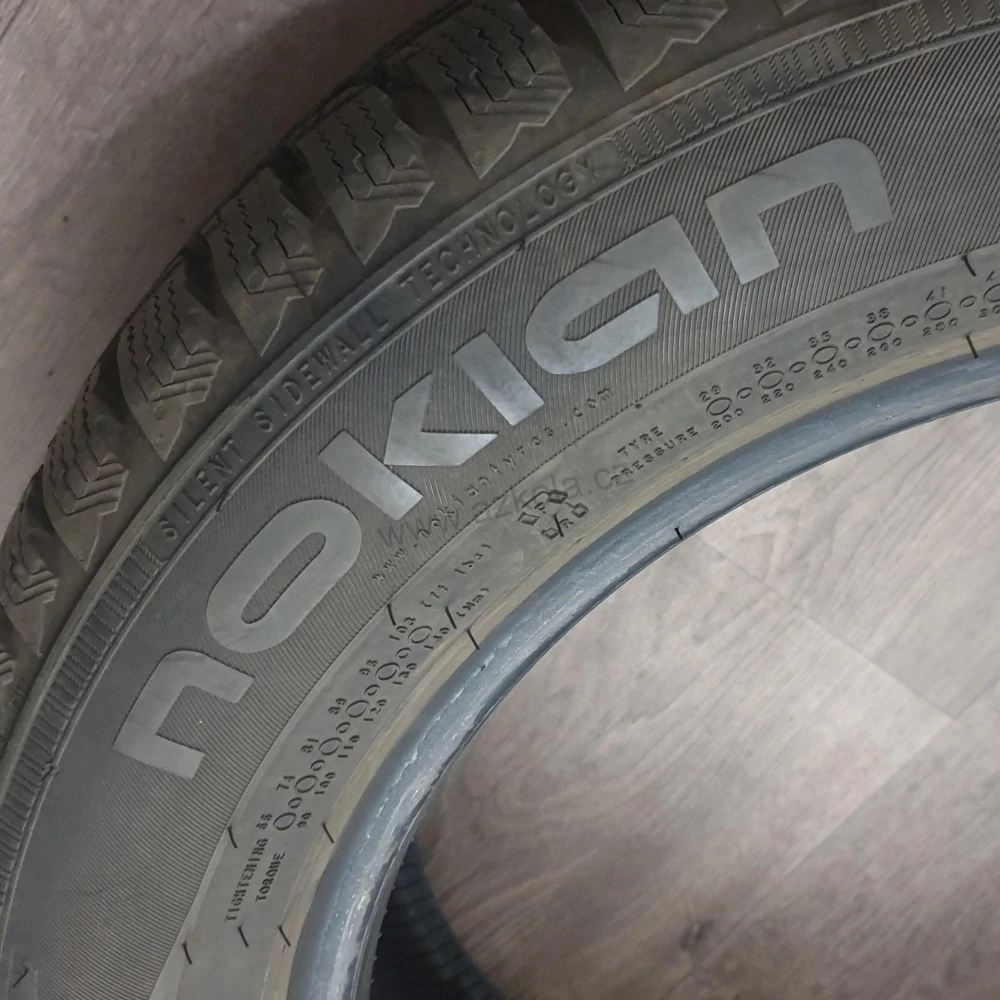 Zimní pneumatiky 195/60 R16 Nokian č. AP684