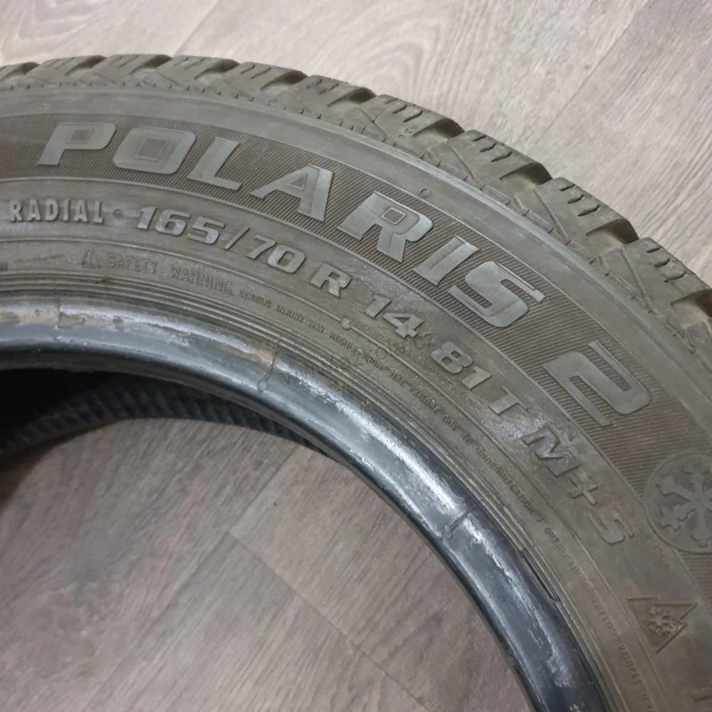 Zimní pneumatiky 165/70 R14 Barum č. AP699