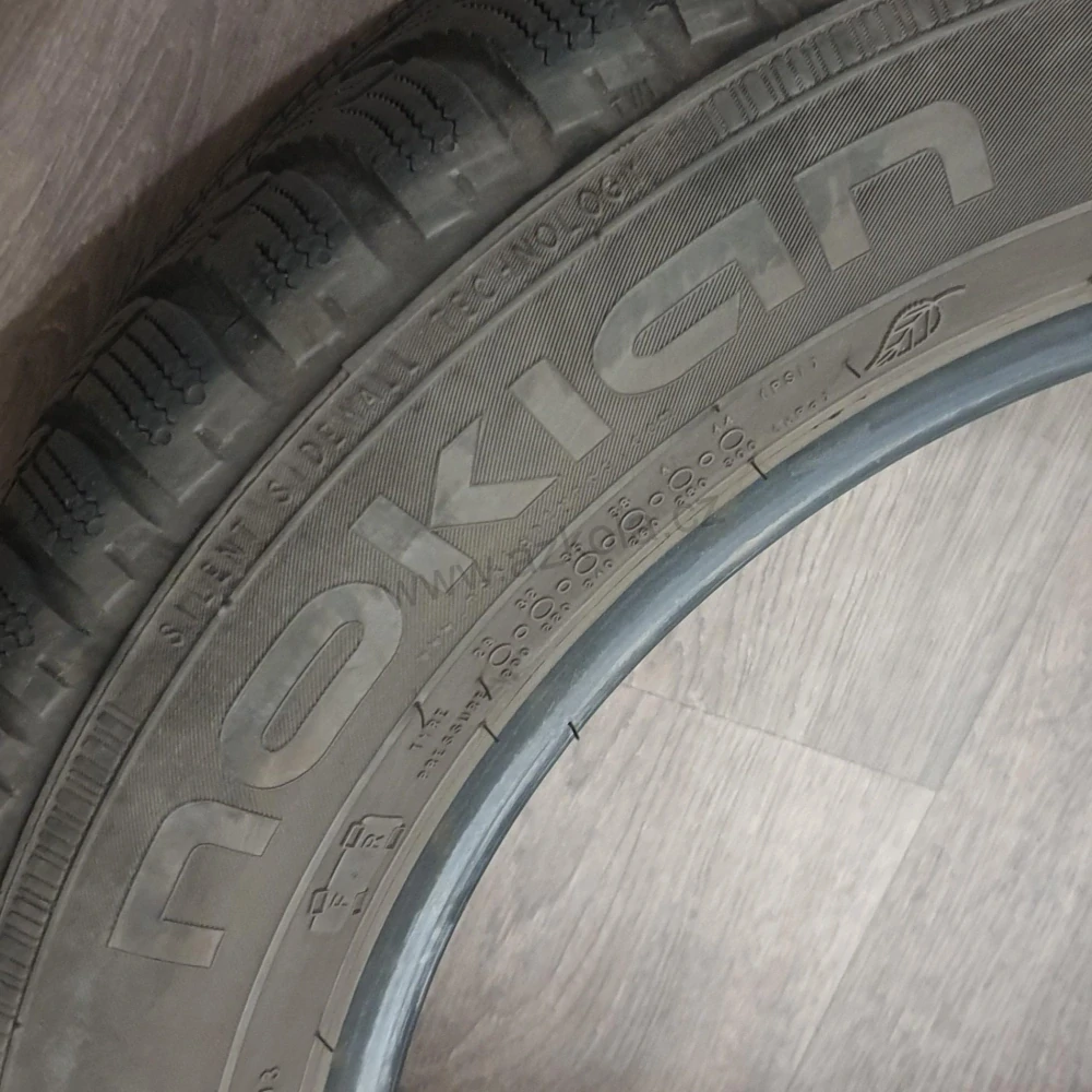 Zimní pneumatiky 175/65 R15 Nokian č. AP706