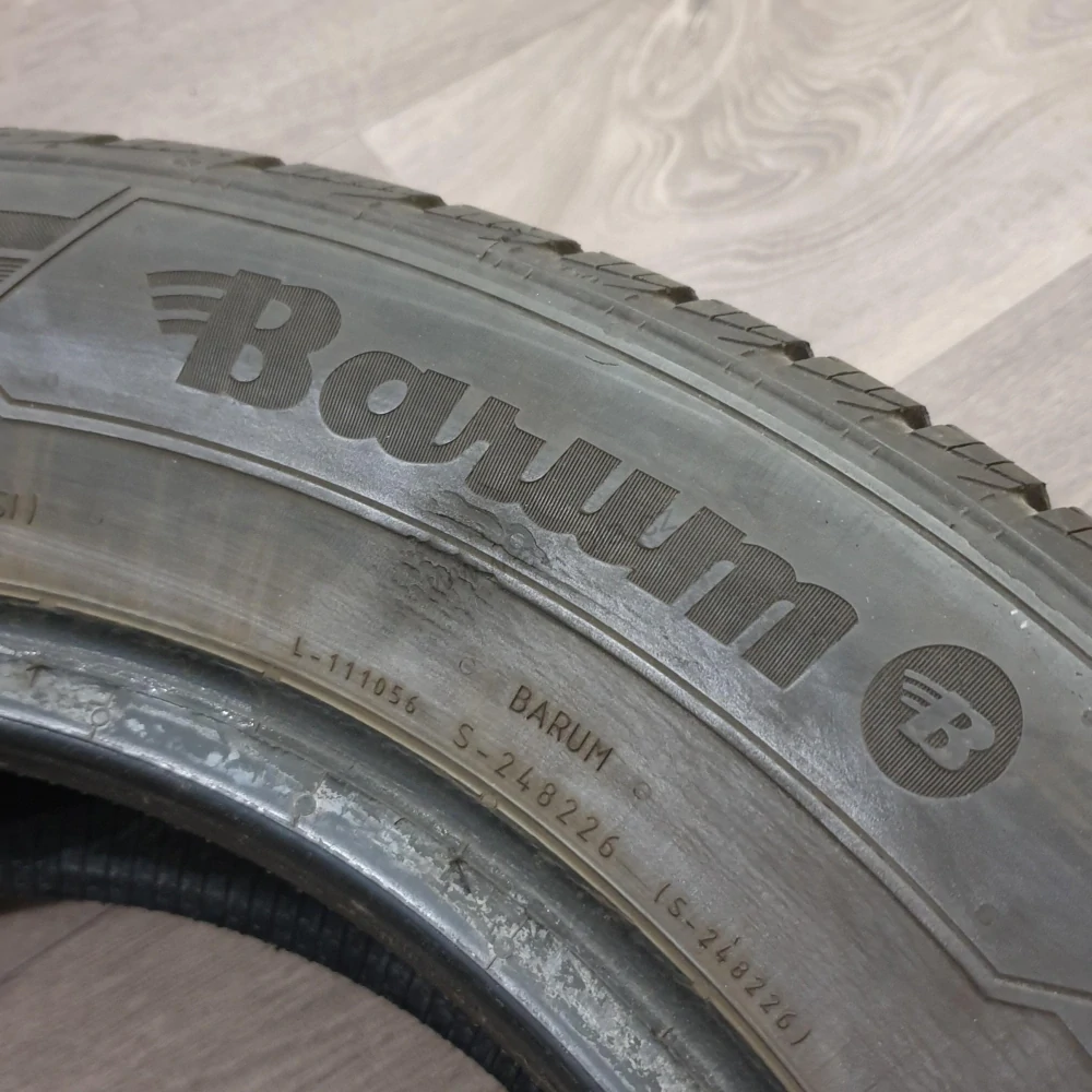 Zimní pneumatiky 195/65 R15 Barum č. AP742