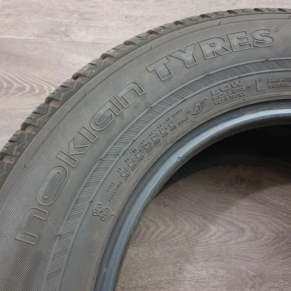 Zimní pneumatiky 215/65 R16 SUV Nokian č. AP750