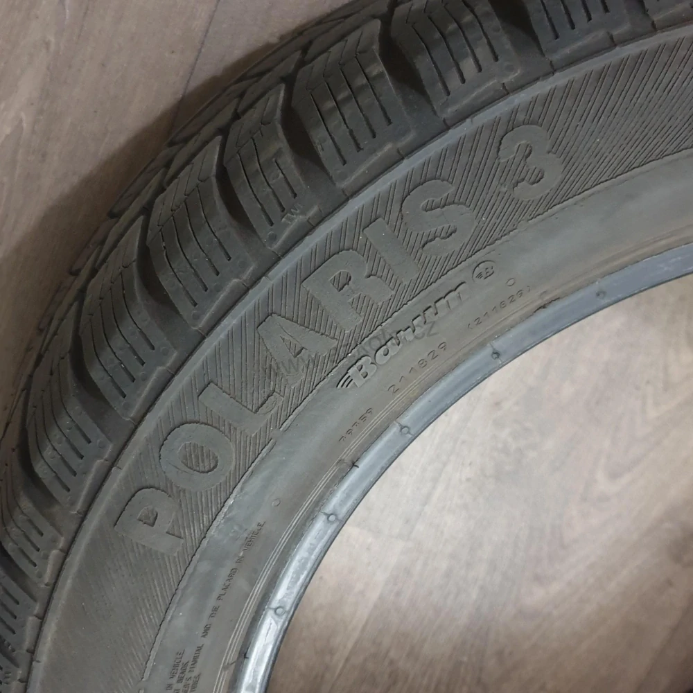 Zimní pneumatiky 185/60 R15 Barum č. AP826
