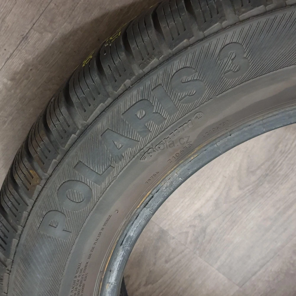 Zimní pneumatiky 195/65 R15 Barum č. AP833