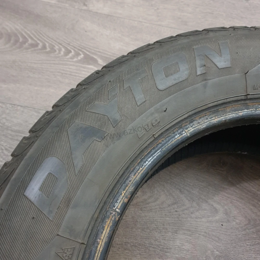 Zimní pneumatiky 195/65 R15 Dayton č. AP835