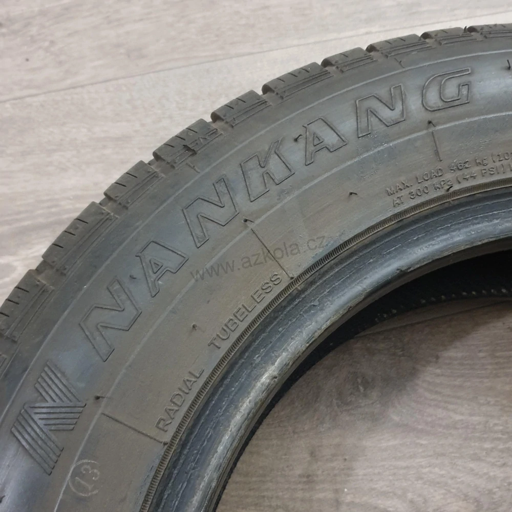 Zimní pneumatiky 165/70 R14 Nankang č. AP862