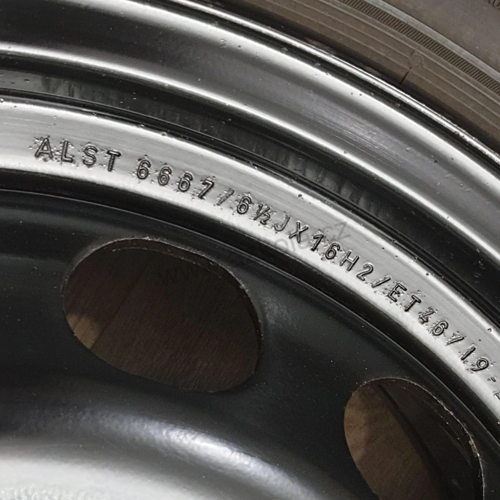Zimní kola Škoda, Volkswagen, Seat, Audi 205/60 R16 č. AK175