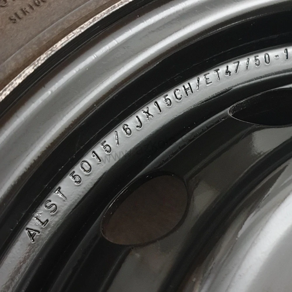 Zimní kola Hyundai Bayon, i20 185/65 R15 č. AK176