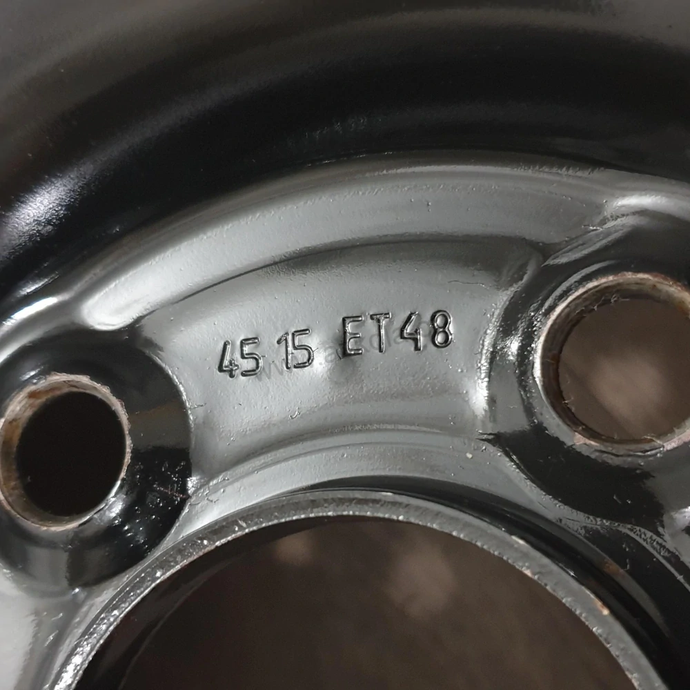 Zimní kola Hyundai, Kia 195/65 R15 č. AK180