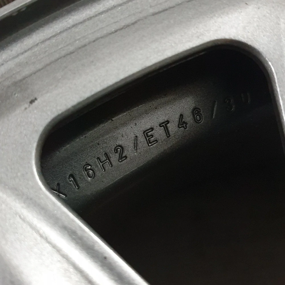 Zimní kola Škoda, Volkswagen, Seat, Audi 205/60 R16 č. AK183