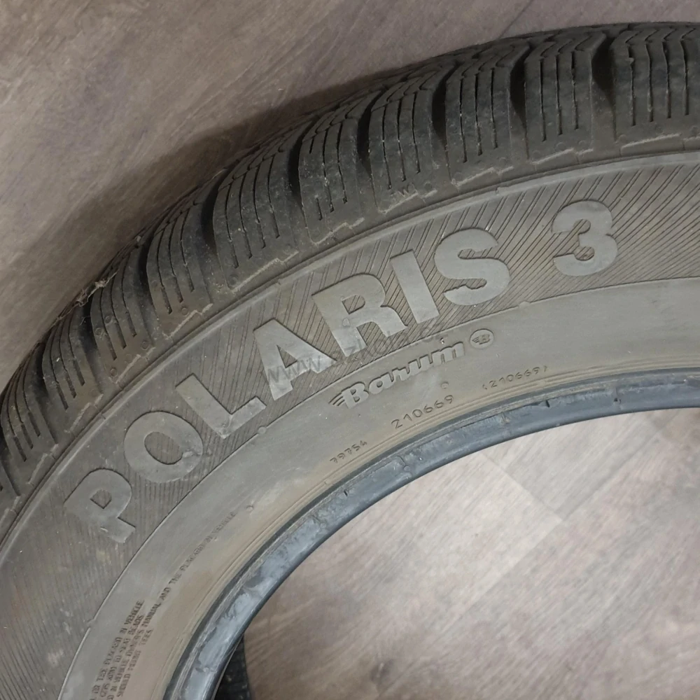 Zimní pneumatiky 195/65 R15 Barum č. AP892