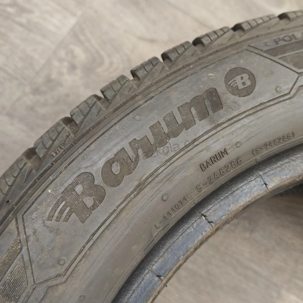 Zimní pneumatiky 205/55 R16 Barum č. AP919