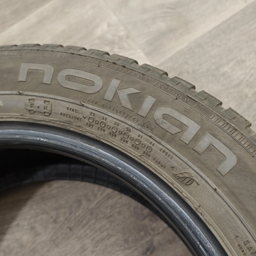 Zimní pneumatiky 205/55 R16 Nokian č. AP923