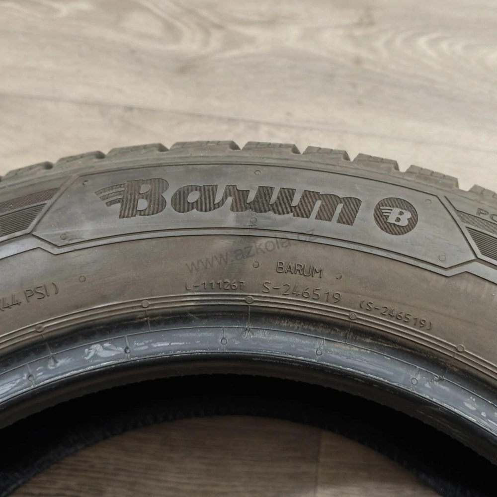 Zimní pneumatiky 185/60 R15 Barum č. AP986