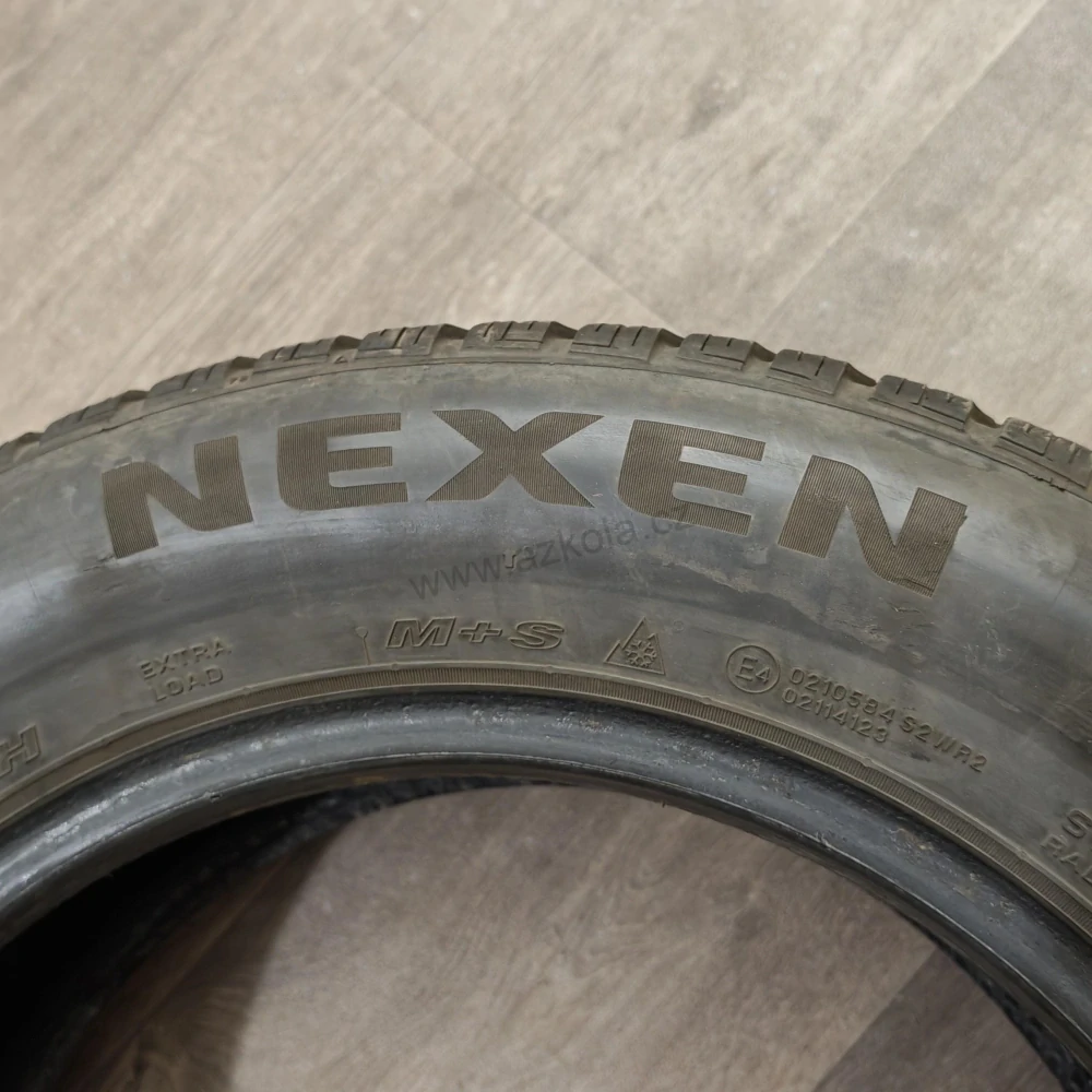 Zimní pneumatiky 215/60 R16 Nexen č. AP1034