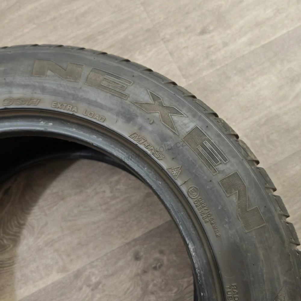 Zimní pneumatiky 225/55 R16 Nexen č. AP1071