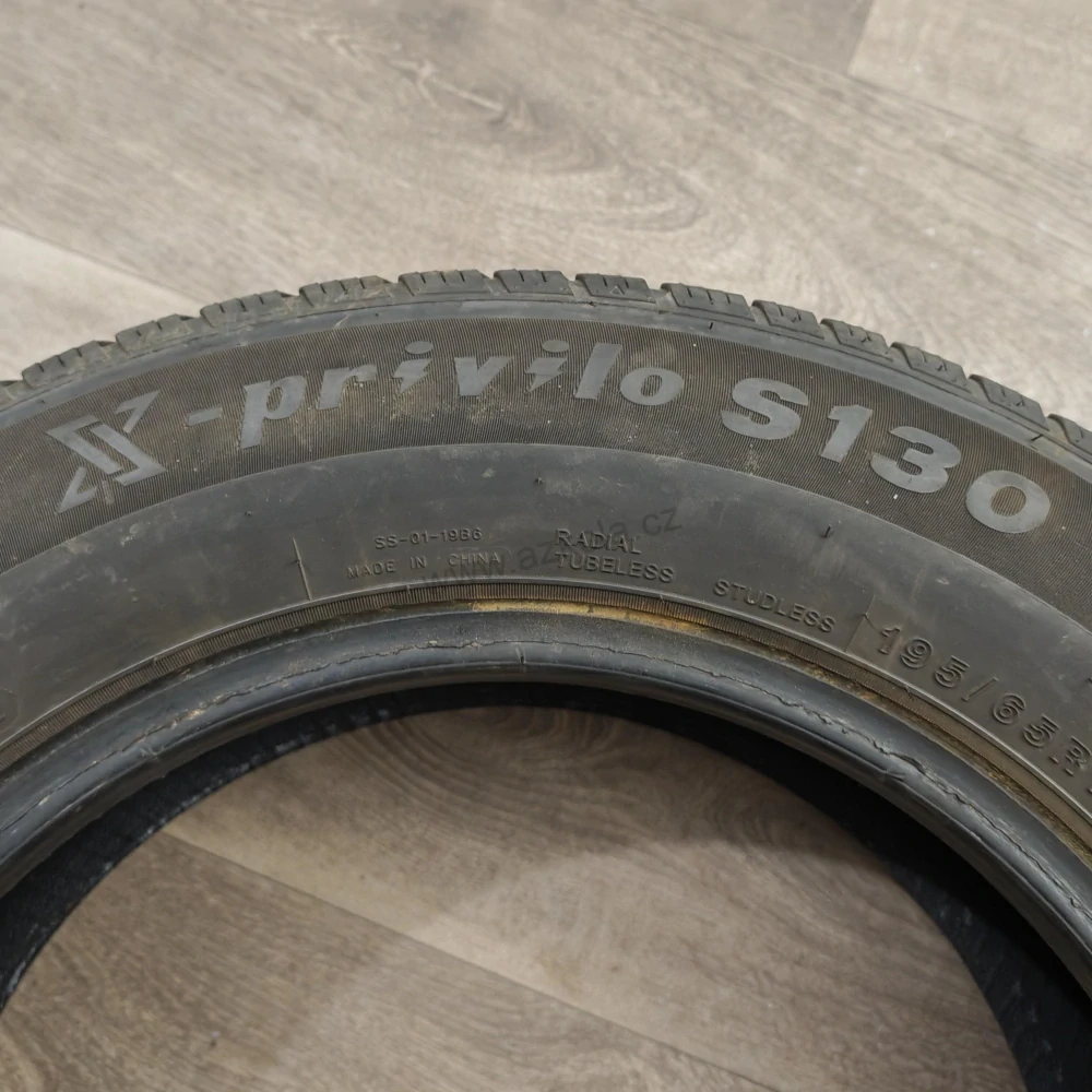Zimní pneumatiky 195/65 R15 Tracmax č. AP1074