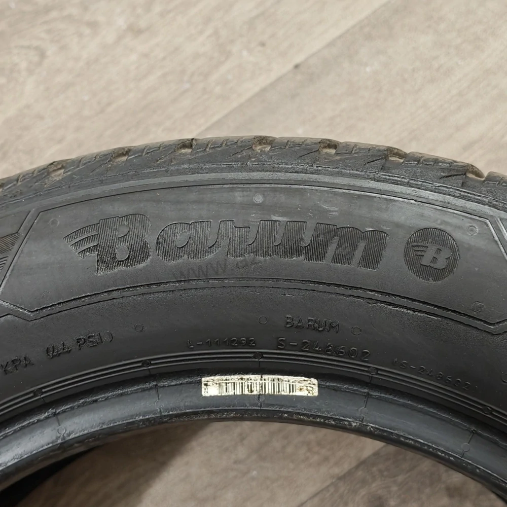 Zimní pneumatiky 185/60 R14 Barum č. AP1092