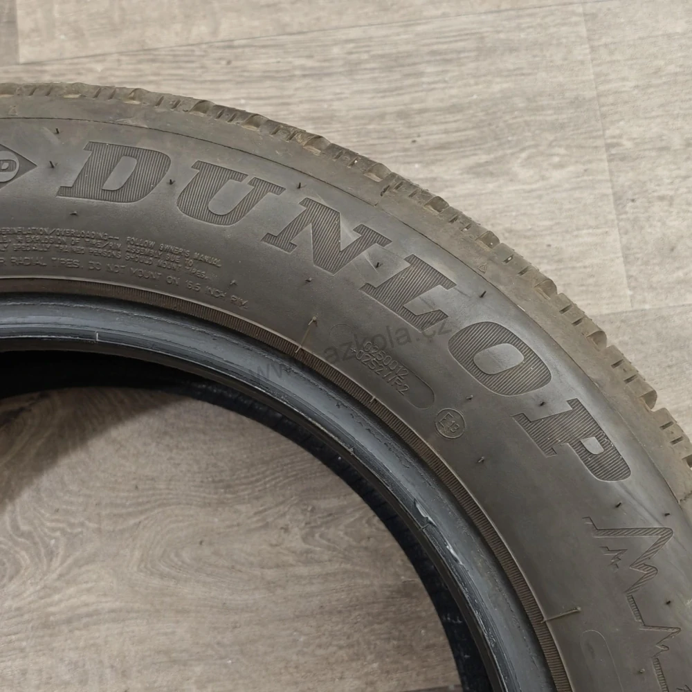 Zimní pneumatiky 205/60 R16 Dunlop č. AP1095