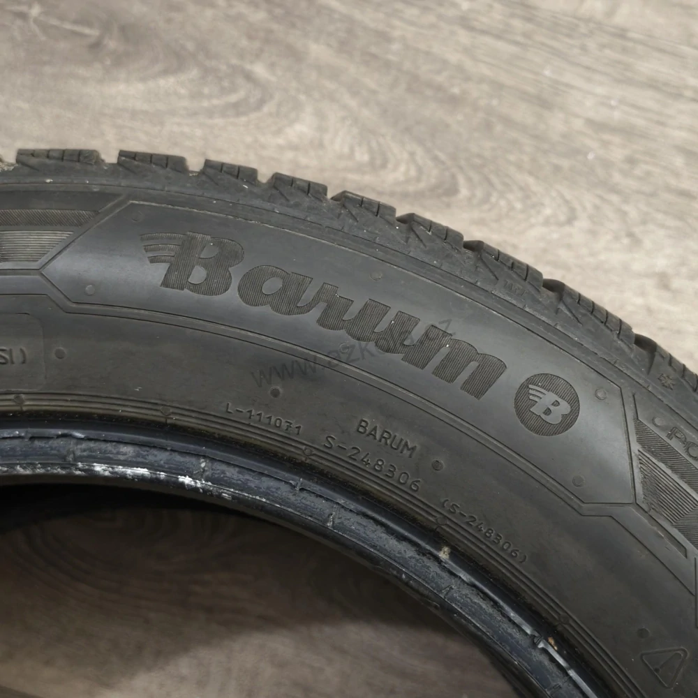 Zimní pneumatiky 205/55 R16 Barum č. AP1132