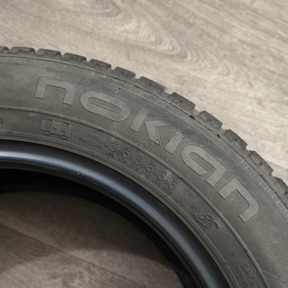 Zimní pneumatiky 185/60 R15 Nokian č. AP1148