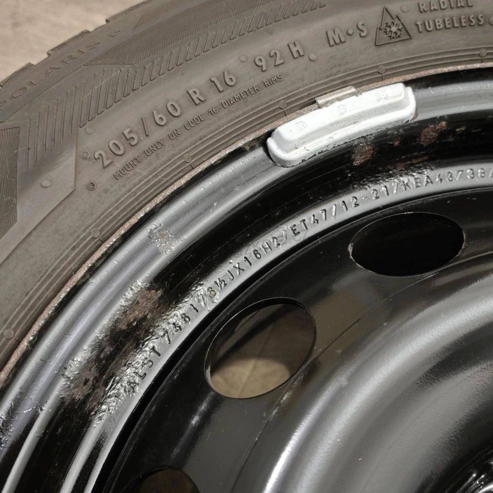 Zimní kola Peugeot, Toyota, Citroen, Fiat, Opel 205/60 R16 č. AK226