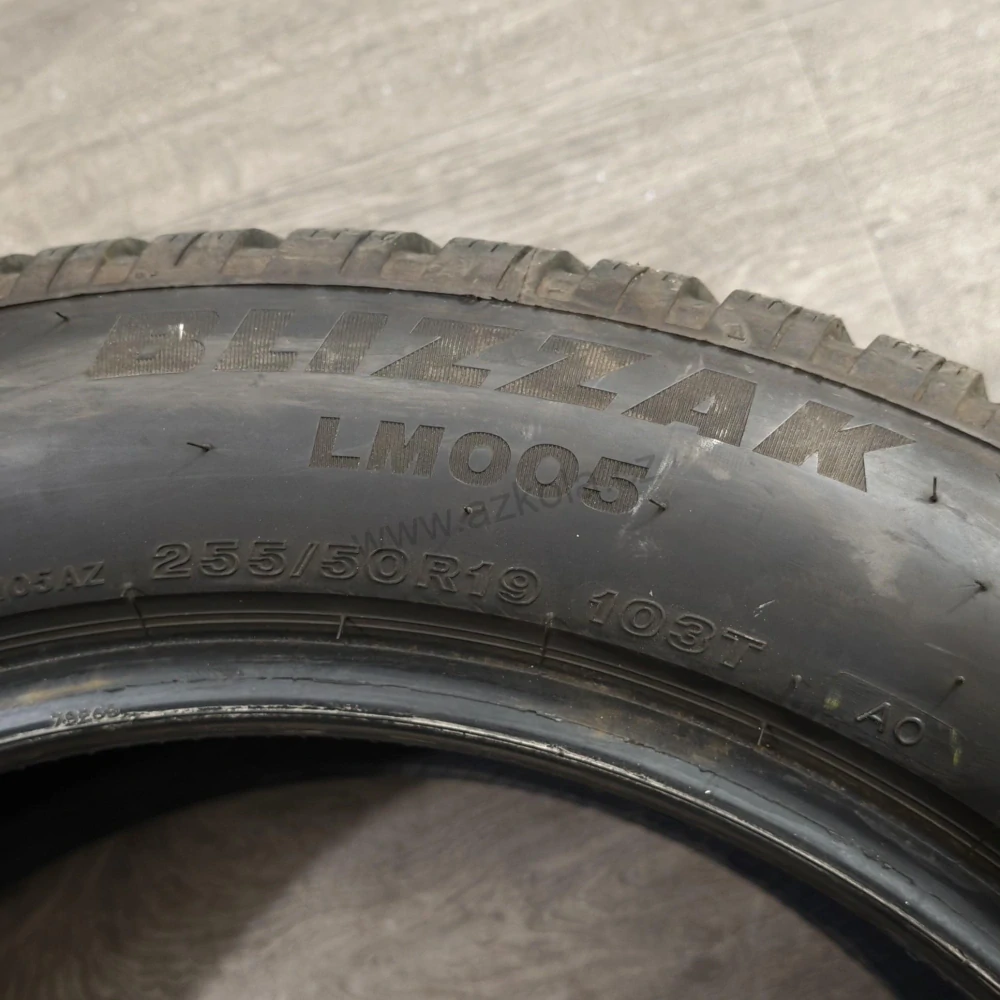 Zimní pneumatiky 255/50 R19 Bridgestone č. AP1152