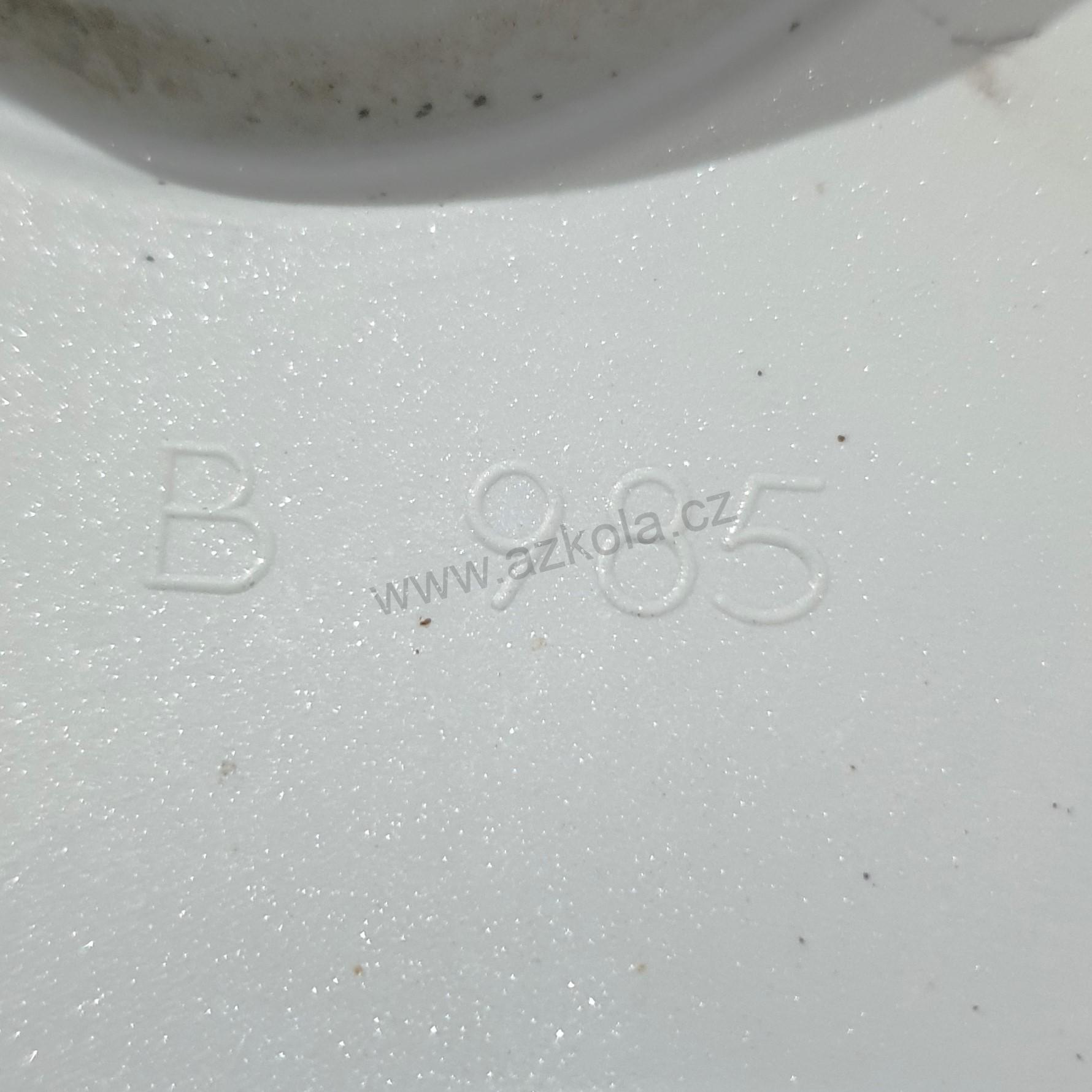 Originální poklice Alfa Romeo 15" 147 (použité)
