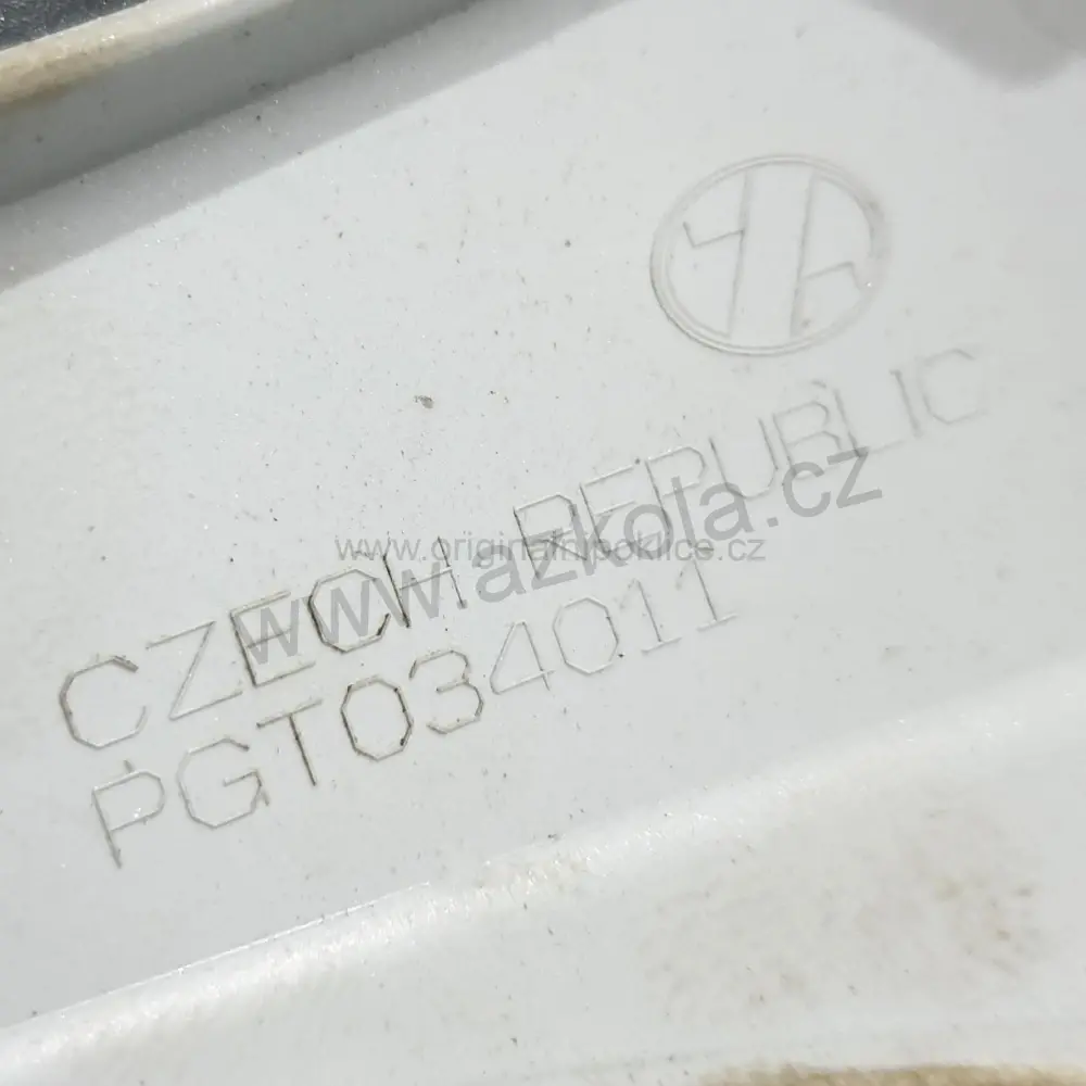 Originální poklice Peugeot 14" 108 (zánovní)