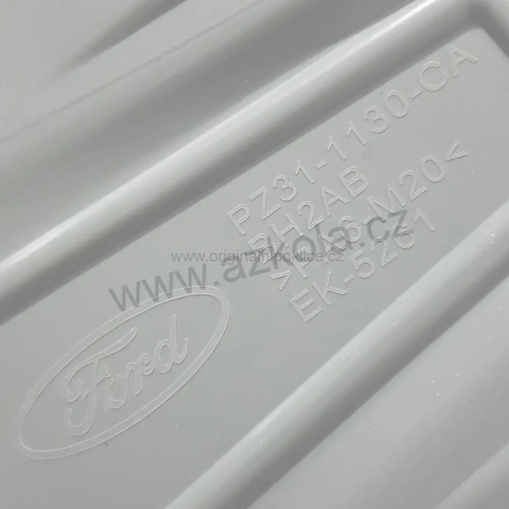 Sada originálních poklic Ford 16" Transit Custom (rozbalené)