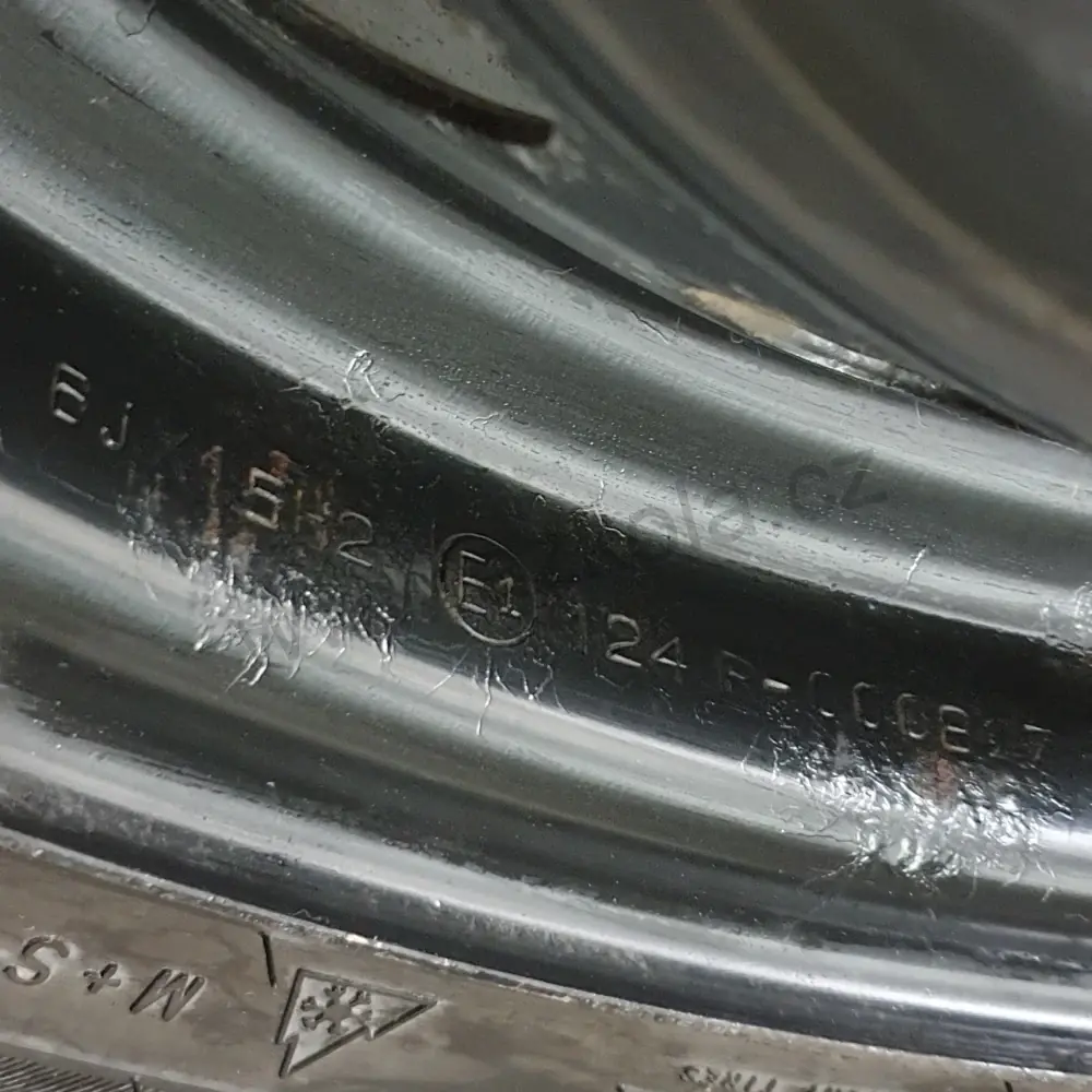 Sada zimních kol Dacia, Renault 185/65 R15 č. AK67