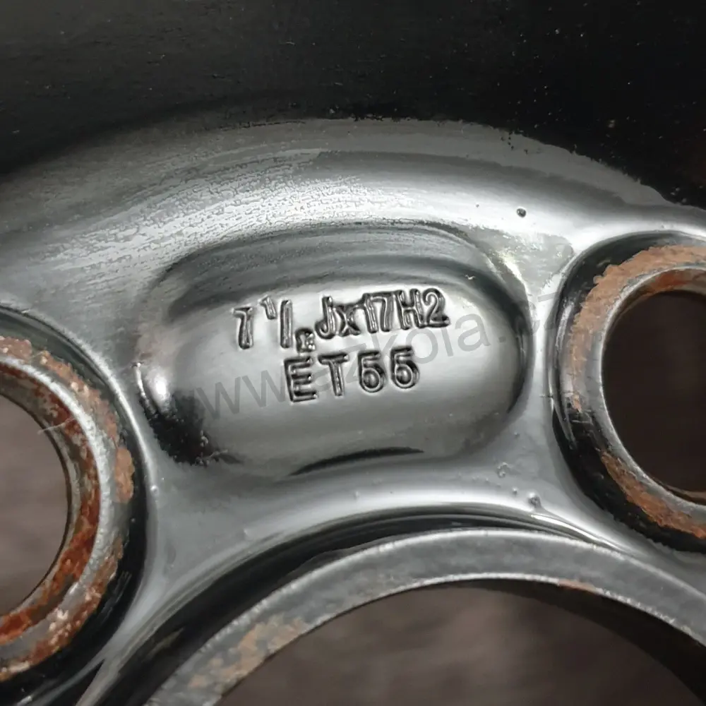 Sada zimních kol Ford 235/55 R17 č. AK39
