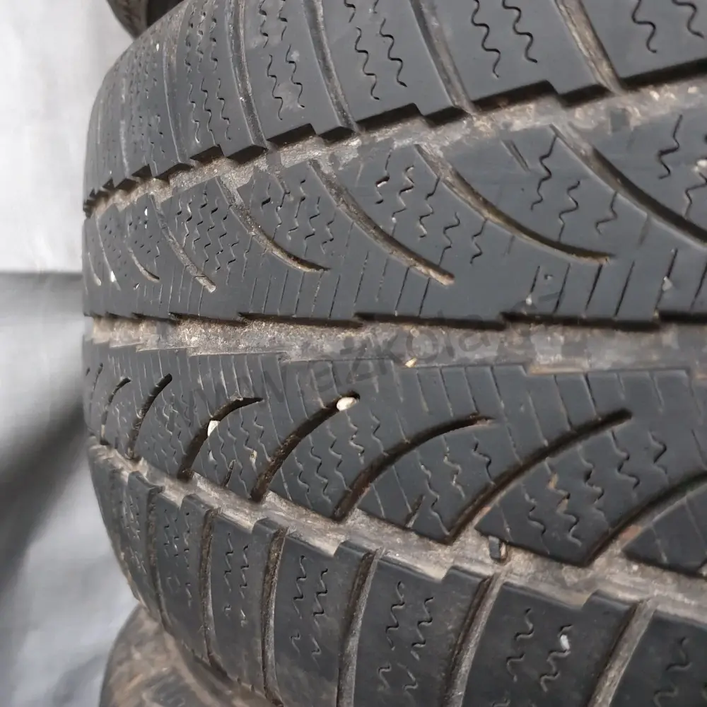 Sada zimních kol Volkswagen, Seat, Audi 215/65 R16 č. AK102