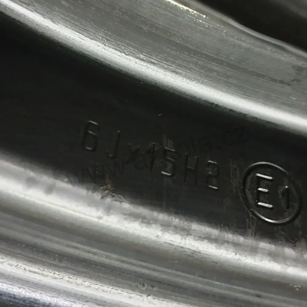 Sada zimních kol Kia 185/65 R15 č. AK103