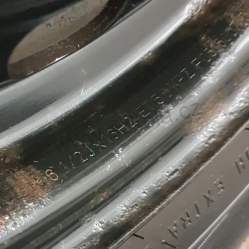 Sada zimních kol Ford 205/55 R16 č. AK107