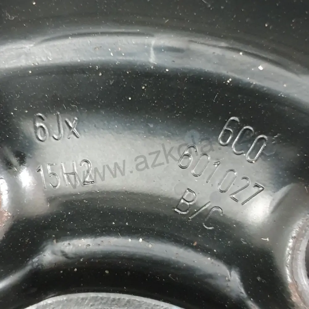 Sada zimních kol Škoda, Volkswagen, Seat, Audi 185/60 R15 č. AK12