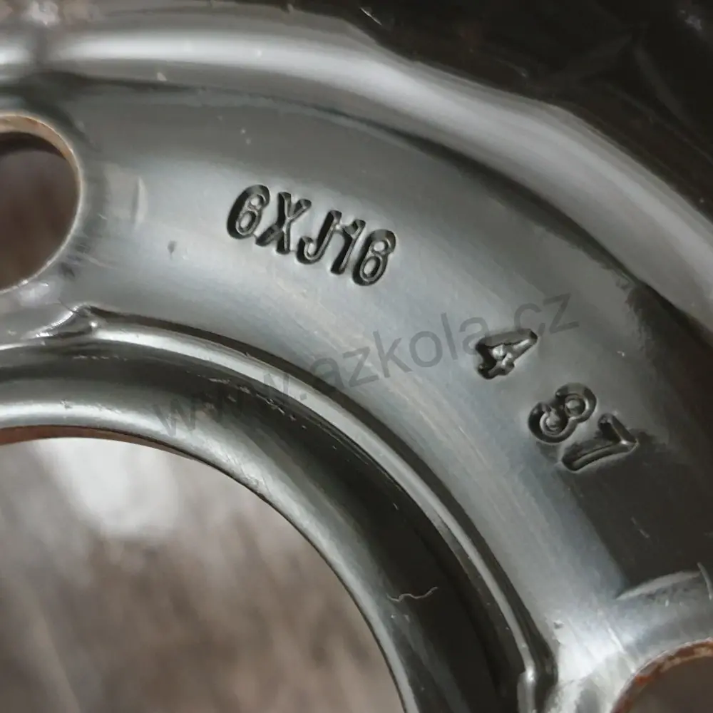 Sada letních kol Dacia, Renault 205/55 R16 č. AK27